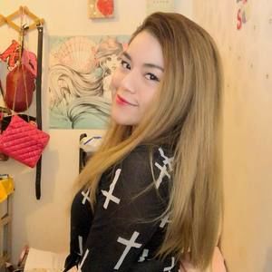 Meet your Posher, Yanina